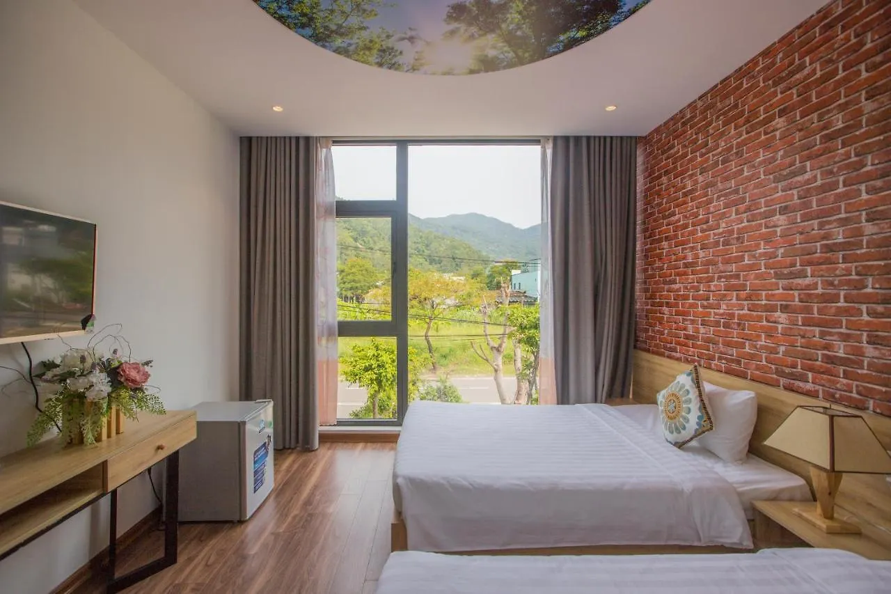 Tropical Forest Danang Hotel