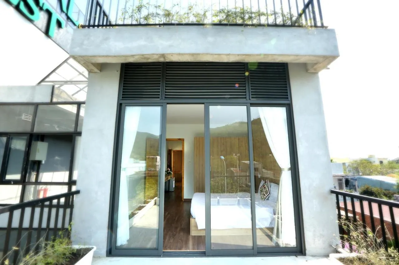Capsule hotel Tropical Forest Danang Hotel